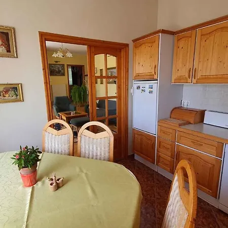 In - Balaton 18580 *