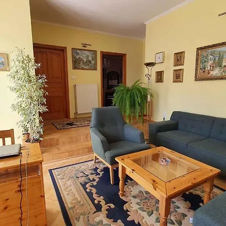 In Fonyod/balaton 18580 Apartman *