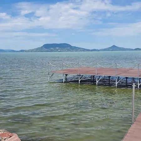 In - Balaton 18580 *