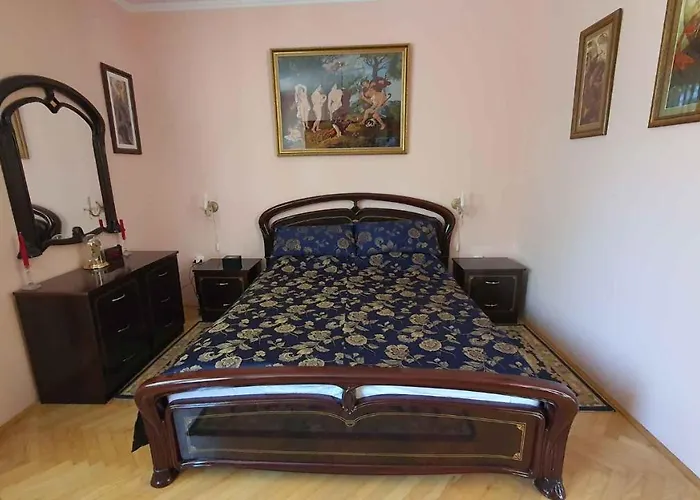 In - Balaton 18580 דירה