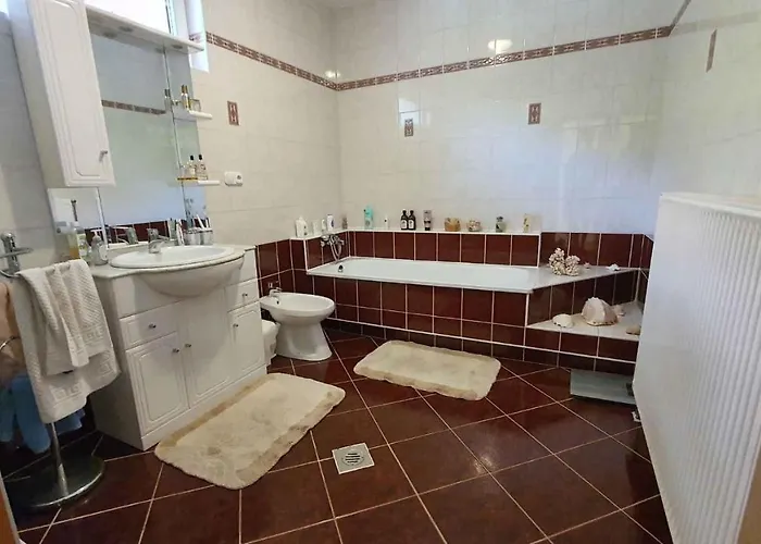 In - Balaton 18580 * Fonyód